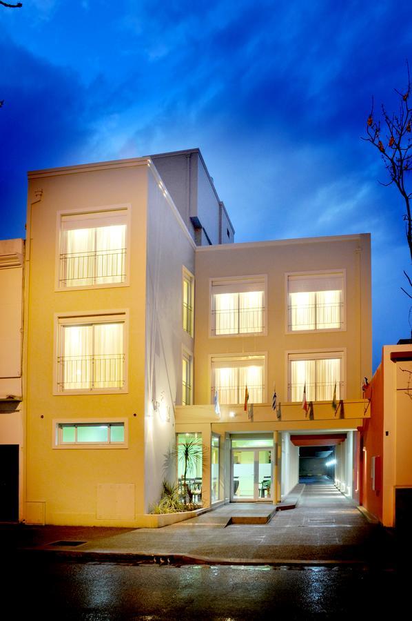 Orion Apartamentos Bahia Blanca Exterior photo